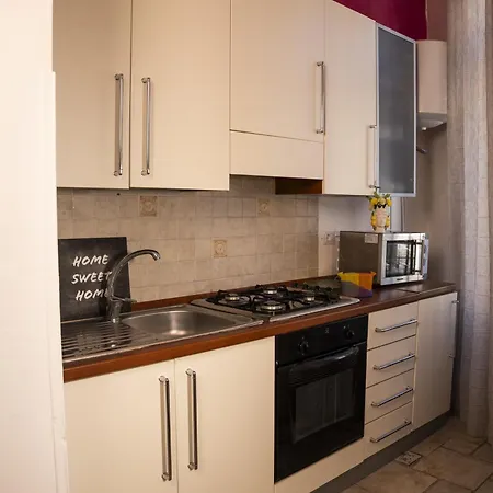 Antony Apartment *