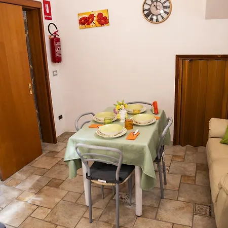 Antony Apartment *